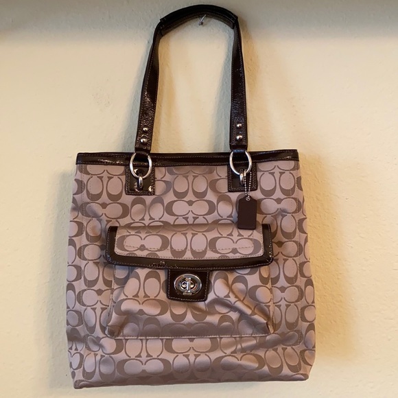 Coach Penelope Signature Satchel Tote 19262 - Picture 1 of 5